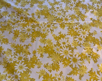 Vintage 1970s Yellow Floral Twin Flat Sheet
