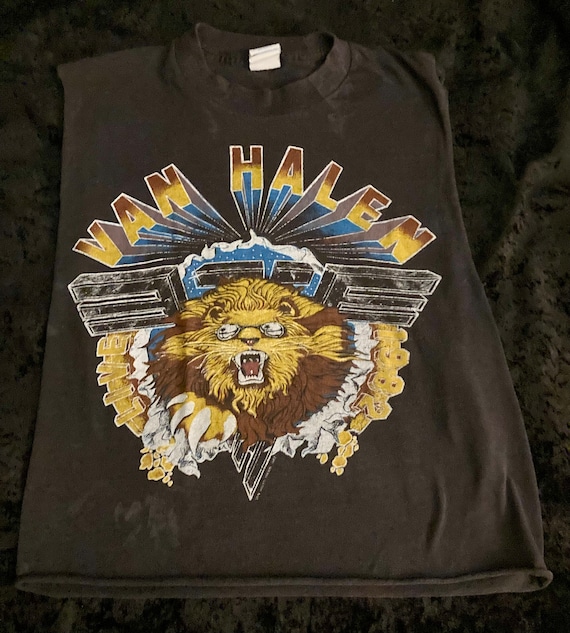Vintage 1982 Van Halen Diver Down T-Shirt, Size Me