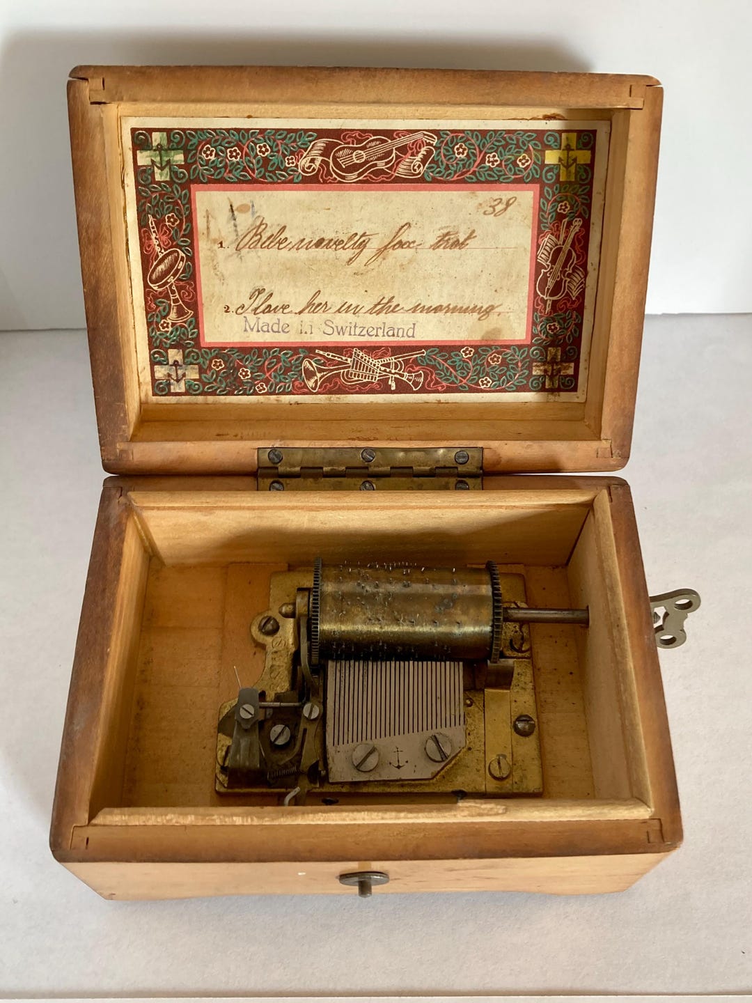 Vintage 1930s Thorens Swiss Music Box With Pastoral Scene on Lid