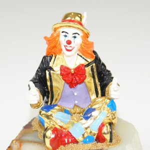 1998 &quot;Thumbs Up&quot; Ron Lee Clown Figurine | Cheerful and Beautiful Clown Figurine  | Encouraging and Fun Gift Idea | Sitting Clown Figurine