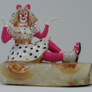 1999 Adorable Lara Ron Lee Clown Figurine Rare & Beautiful Clown Figurine Girl Clown Statue Fun Gift Idea image 3