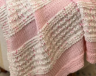 Candy Kisses Baby Blanket Knitting Pattern | simple textured beginner level pattern | PDF handknit baby blanket pattern