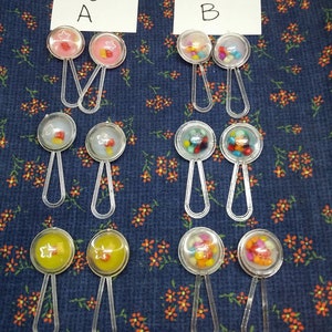 12 or 24 Vintage Mini Baby Rattles, Baby Shower Decorations, Tiny Rattles, Table Decor, Cupcake Decoration, Baby Shower Favors,Bakery Supply