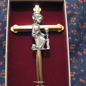 Girl&#39;s & Boy&#39;s Pewter First Communion Cross, 1st Communion Keepsake and Gift, First Communion Cross, Cruz de comunion,Pearl and Gold accents