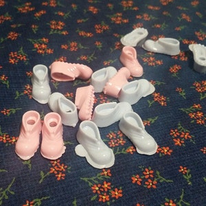 25 Vintage Mini Shoes Pink or Blue Baby Shower Decor,Baby Shower Decorations,Table Decor,Unique Party Favor, Cupcake Decoration, Cake Topper