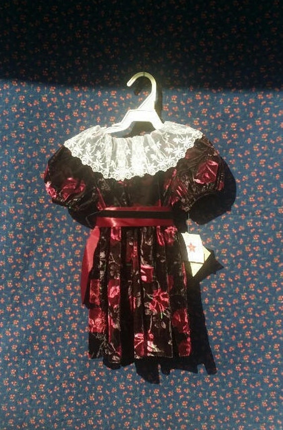 white christmas dresses Santa's Little Sweetheart Velvet Christmas Dress – Mia Belle Girls main image 1