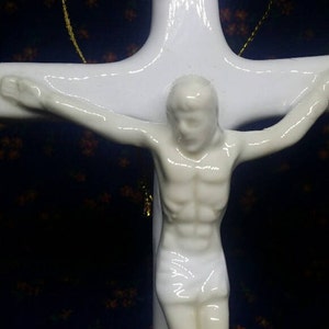 Ceramic Crucifix with Jesus, White Ceramic Cross,Retro Wall Hanging,Christian,Catholic Cross,Communion,Baptism Gift,Baby Shower,Confirmation