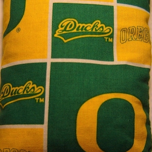 Oregon Ducks rosin bag, hand dryer, bowling accessory