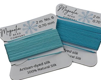 Winter Blues Griffin Silk Cord – Hand-Dyed Thread for Knotting, Jewelry Making, Pendant Stringing