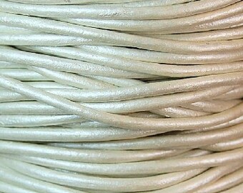 6 YARDS Metallic Pearl Leather 1.5mm Cord