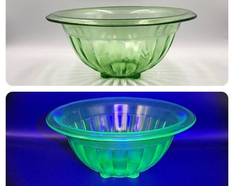 Vintage Bartlett Collins Uranium Glass Mixing Bowl - 9 1/2 Inch Vaseline Glass Bowl