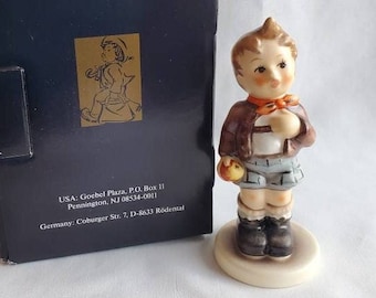 Hummel Figurine #554 "Cheeky Fellow" TMK 7 Exclusive Edition Hummel Club Figurine, 1992/93