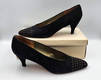 EVAN PICONE Spanish Made Pumps Size 11M Black Suede with Gold Stud Detailing - Made in Spain