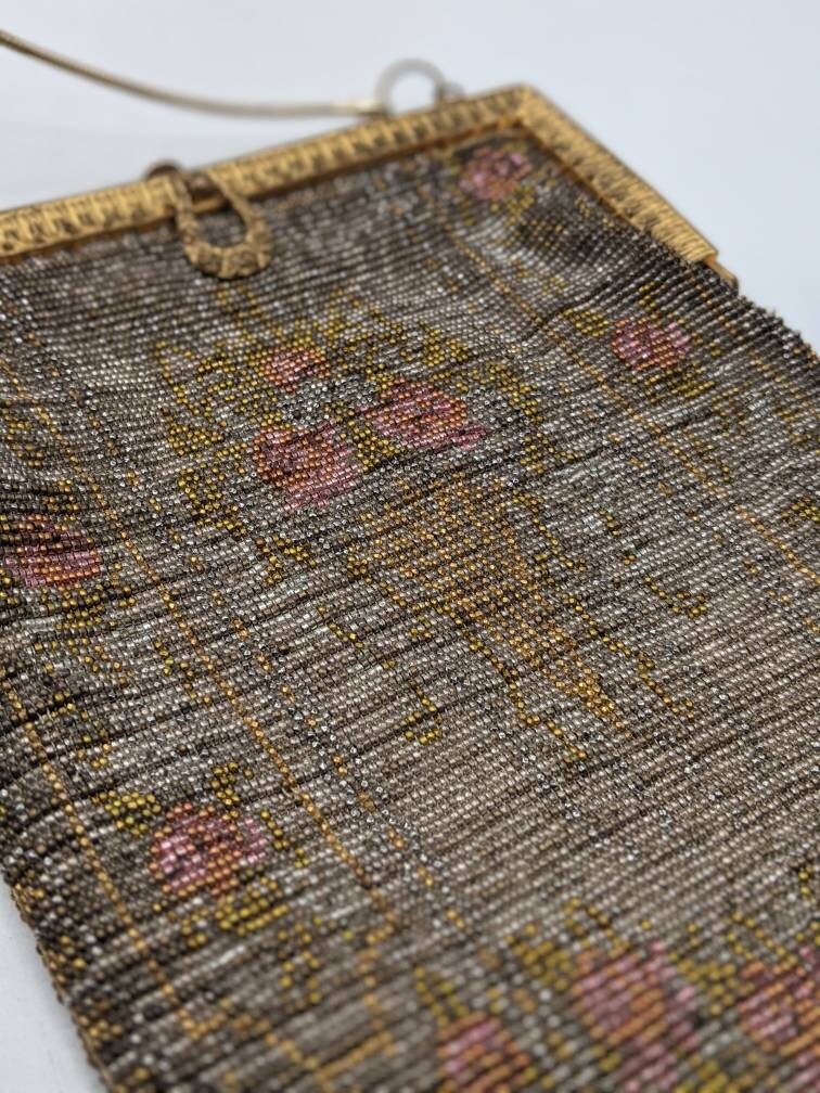C. 1920s Vintage Art Deco Metal Mesh Beaded Evening Bag With Fringe ...
