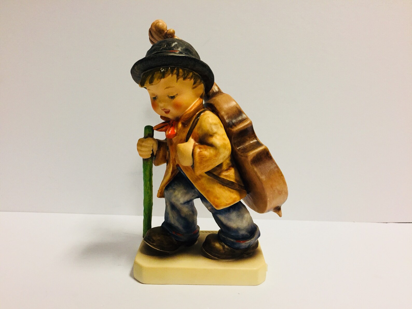 Hummel Little Cellist Figurine 7 1/2 Inches Tall TMK 6 Hummel | Etsy