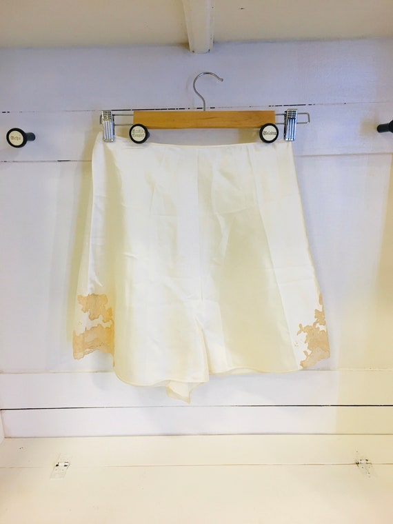 C.1930's Tap Pants With Genuine MOP Buttons