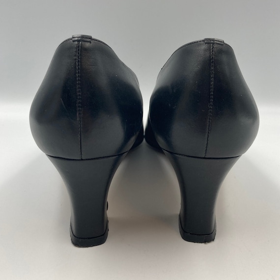 Vintage Roberto Capucci Black Leather Pumps with … - image 6