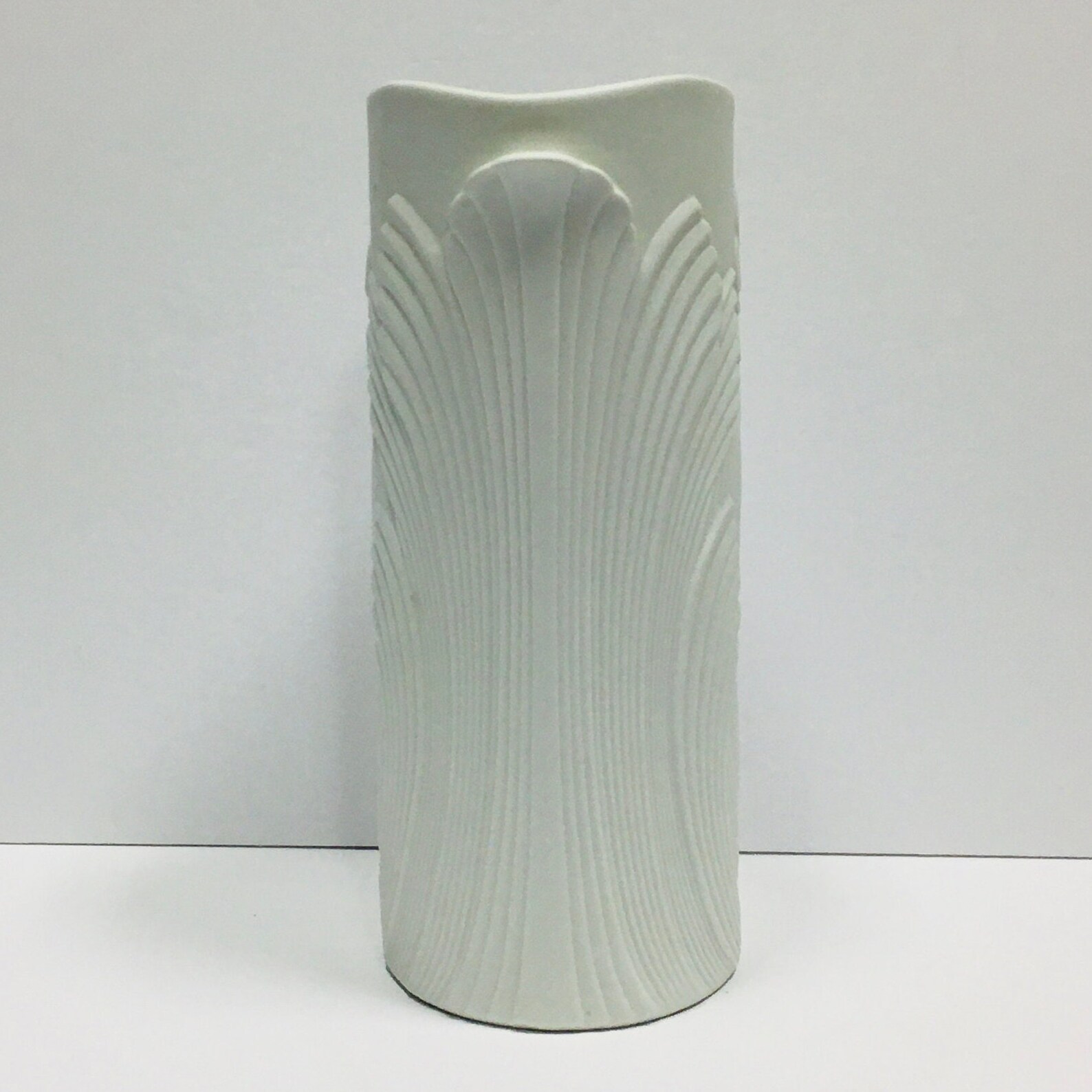C.1970's Kaiser White Bisque Vase Signed by Manfred Frey Etsy Canada