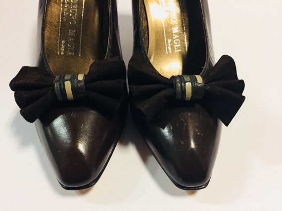 Vintage Bruno Magli Donkerbruine Pumps met Bow Detail Maat 7 1 2 B