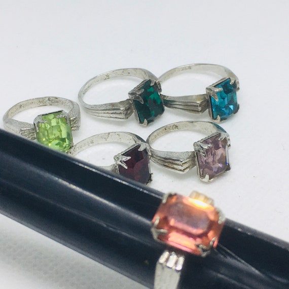 Vintage Solitaire Cocktail Rings by Vargas.  circ… - image 3