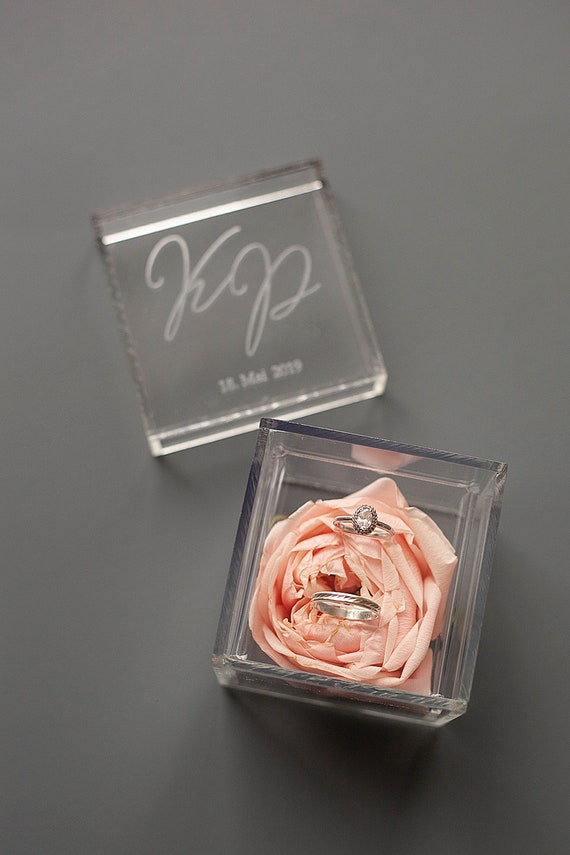 clear ring box