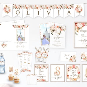 Op de afbeelding: Een set met printbare decoraties voor een doopfeest met een bloemenmotief in tinten perzik, roze en goud. De set bevat een banner, uitnodigingen, etiketten voor waterflessen, cupcaketoppers en borden met tekst zoals "Welkom op Olivia's doopfeest" en "Ik ben een kind van God".