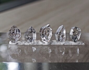 10pcs Herkimar Diamond Crystal Quartz with Hydrocarbon Inclusion, 10g Jewelry Grade Double Terminated Diamond Quartz  , Size 12.5mm-15.7mm