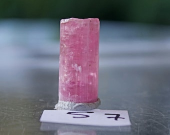 Mooie roze toermalijn kristal, rauwe roze toermalijn, oktober Birthstone toermalijn, roze toermalijn edelsteen, toermalijn voor sieraden