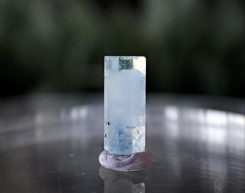 Lápis de cristal de água-marinha terminado de Shigar, Paquistão, berilo azul natural de água-marinha fina, minerais de água-marinha e espécimes imagem 2