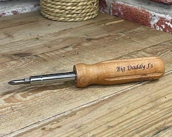 Personalised Wooden Screwdriver - Ideal gift for someone handy - Laser engraved with your text - 4 bits