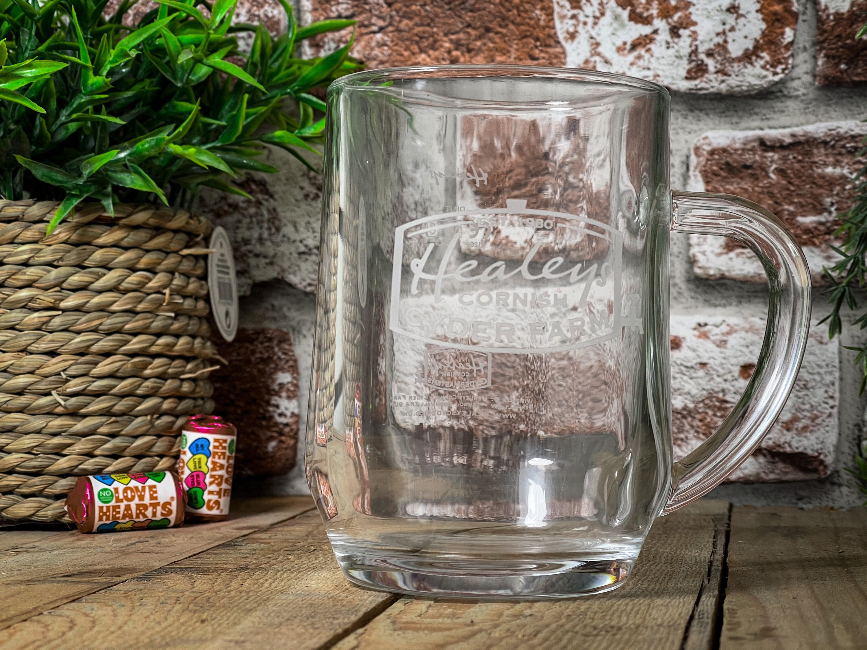 Engraving of Your Special Me.. by C.P.M. Personalised Engraved 1 Pint Glass Tankard