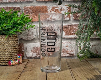 Engraved Healey's Cornish Gold Cyder Pint Glass. Personalised with your message. Great for Dad or a Cyder lover! A proper Cornish Cyder