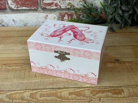 Beautiful Kids Musical Jewellery Box Personalised Engraved