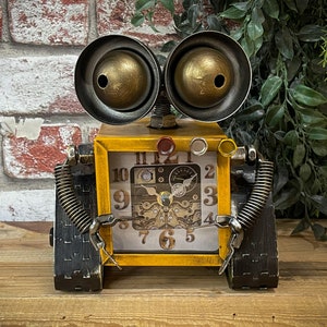 Fun Robot Table Clock - interesting feature piece for any desk desk clock - Son - Dad - Uncle - Big Kids man cave