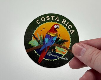Costa Rica-sticker waterdicht vinyl | Scharlaken ara reissticker 76 mm | Bagage voor laptopfles