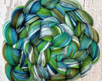 Blended top for spinning and felting. 21 micron Merino wool and silk. 100g (3.5oz) BAYOU