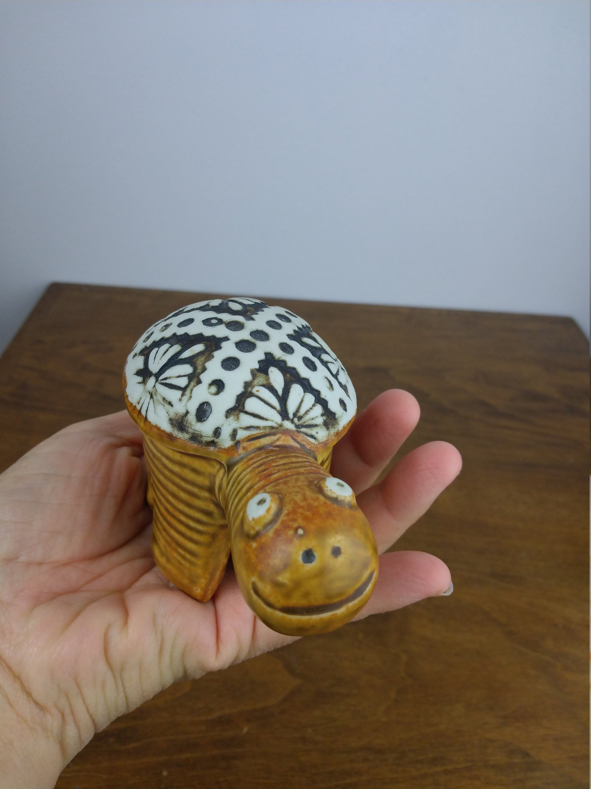 Lisa Larson Stoneware Turtle Gustavsberg JURA Series Swedish