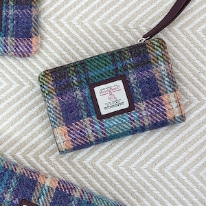 Zip Wallet Women in Green and Purple Plaid Harris Tweed - Woven Wallet /  Purse .