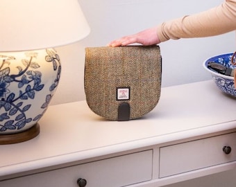 Cross Body Bag. Shoulder Bag Women. Country Handbag in Green Harris Tweed