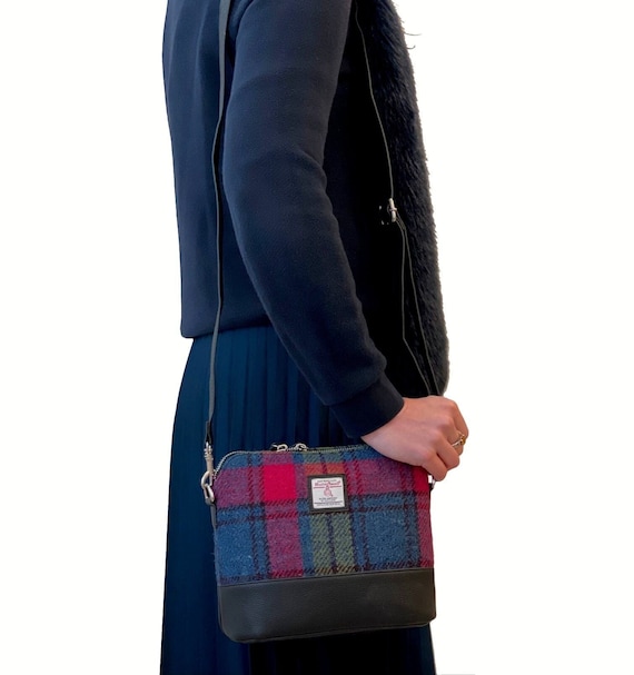 Navy Herringbone Bag Scotland Tweed