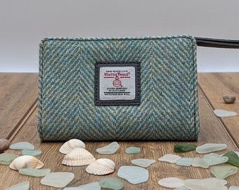 Zip Wallet Women in Turquoise  Herringbone  Harris Tweed - Woven Wallet /  Purse .
