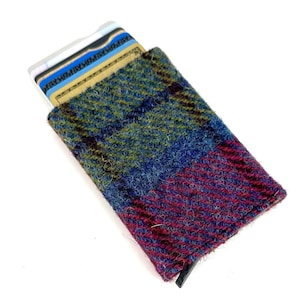 Porte-cartes pop-up tartan bleu rose, solution de stockage de cartes essentielle pour tout le monde.