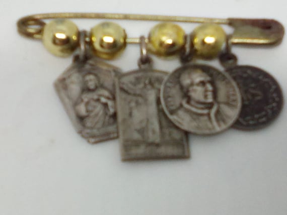 Religious Medallion Pin, Christian Medallions Pin, Vintage Religious Brooch