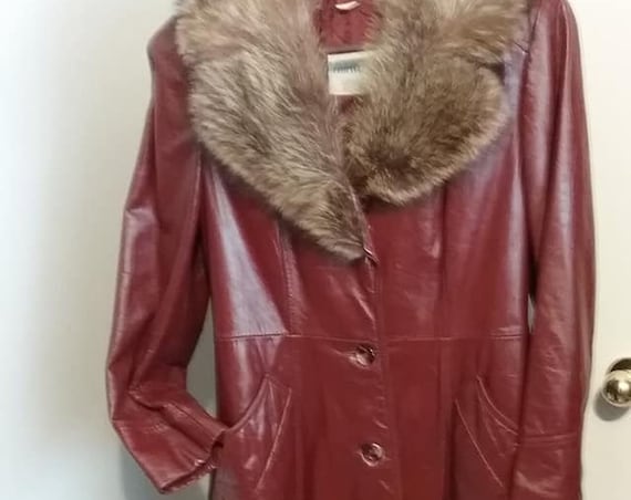 Vintage 1970's Brown Leather Coat, Fur Collar