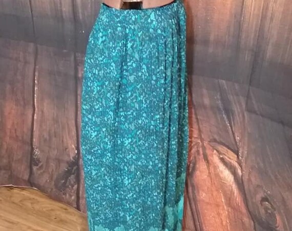 Vintage Pleated Maxi Skirt, by LeBoff