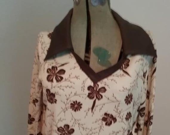 Vintage 70's Women's Tunic, Bell Sleeve