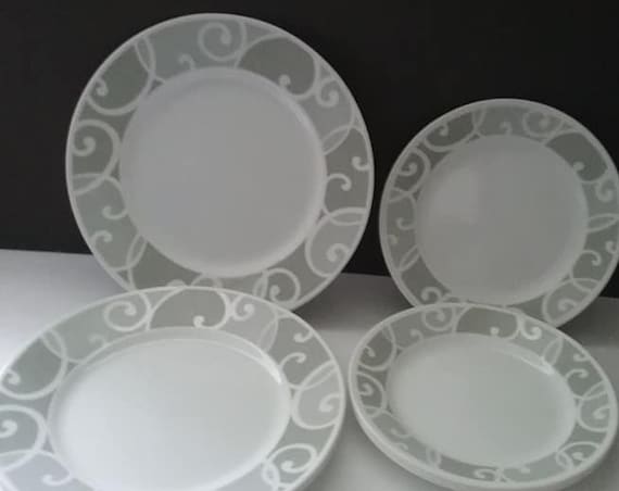 Vintage Corning Ware Plates, Vintage Corning Ware Discontinued Plates, Vintage Corning Vitrelle Plates, Corning Grey Abstract Plate Set