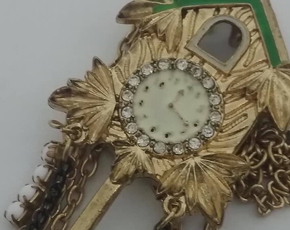 Vintage Disney Pinocchio Cuckoo Clock Pendant Necklace