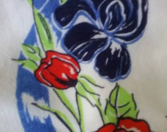 Vintage Tablecloth, 50s/60s Floral Square