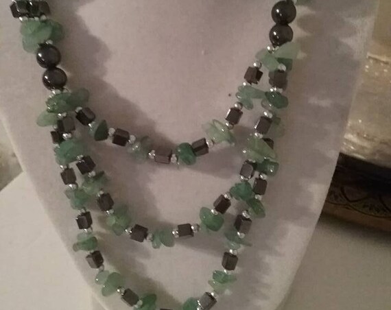 Jade and Hematite Necklace, Vintage Hematite and Jade Necklace, 3 Strand Jade and Hematite Necklace, Jade Chips and Hematite Beads Necklace